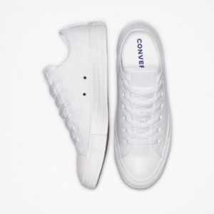 WHITE LOW TOP CHUCKS